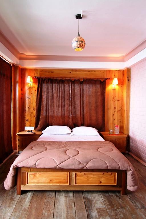 Deolo Cliff Eco Resort Калимпонг Номер фото